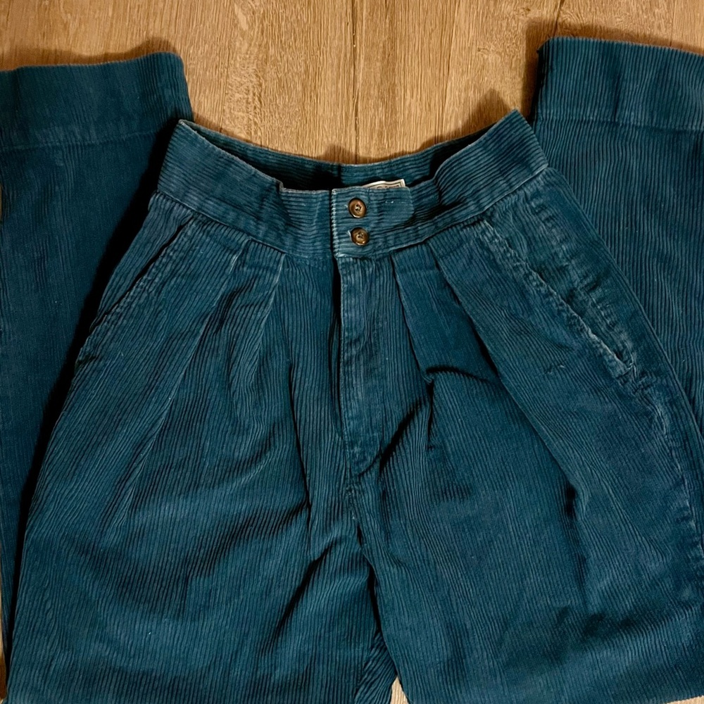 Vintage High-Waist Green Corduroy Pleated Trousers Size 7